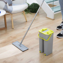 Mop with Dual Action Bucket...